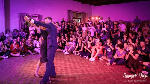 Limoges'Hop festival 2022

Partage libre avec le crédit et la citation (@lightexmachina) de l'auteur pour tout usage non promotionnel et non commercial.

© Alexandre - LIGHT EX MACHINA 2022, tous droits réservés.